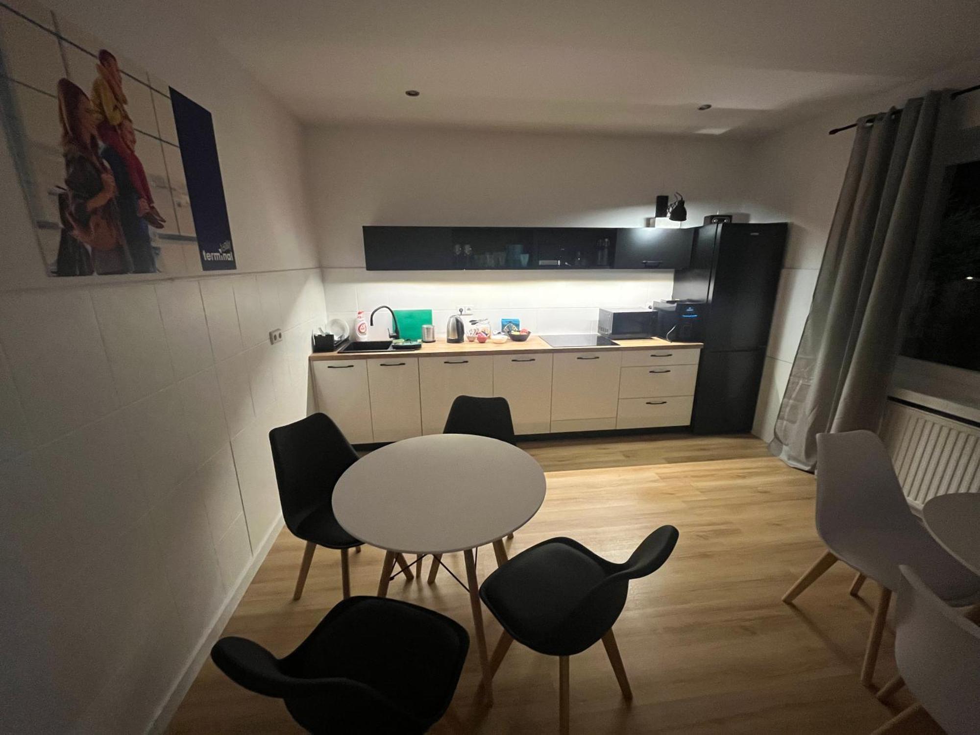 Terminal Family Airport Hostel