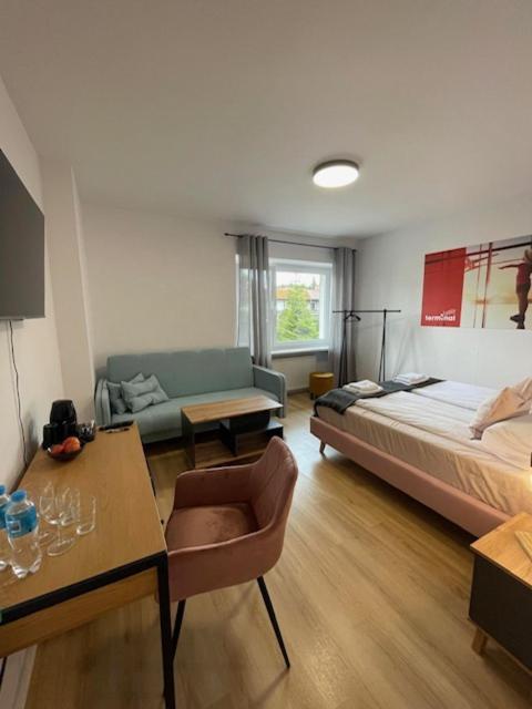 Terminal Family Airport Hostel